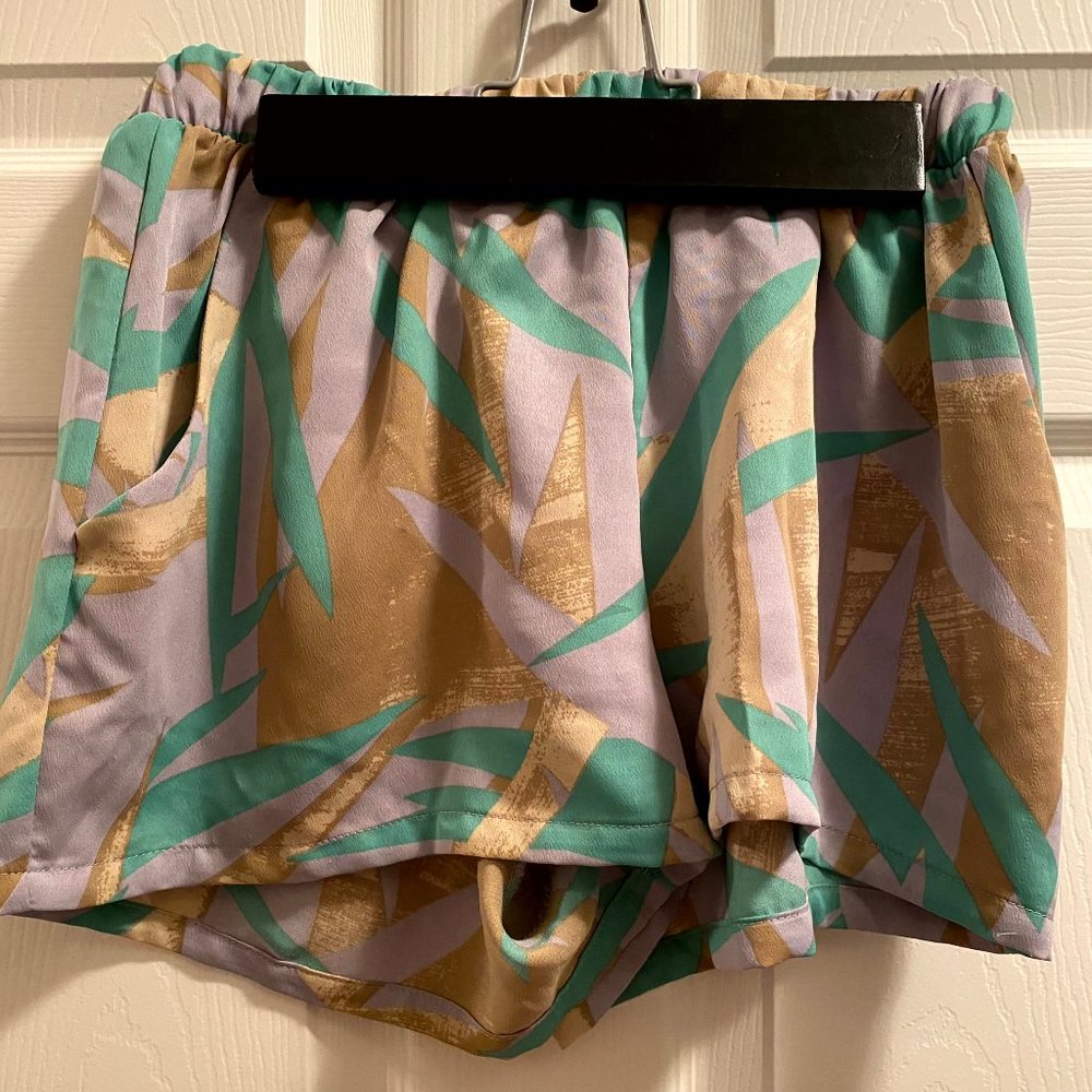 Flowy Elastic Waist Shorts in Graphic Print from Red Dress Boutique
